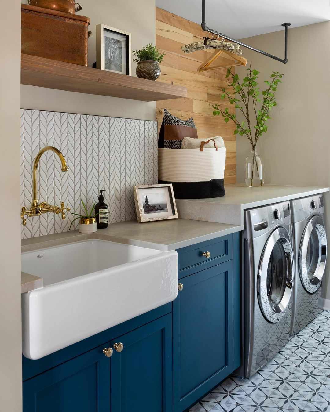 deep utility sink in laundry room